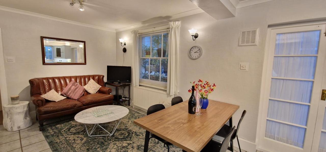 Inviting You To Your Home From Home 10 Minutes From Stratford Westfield London Exterior photo